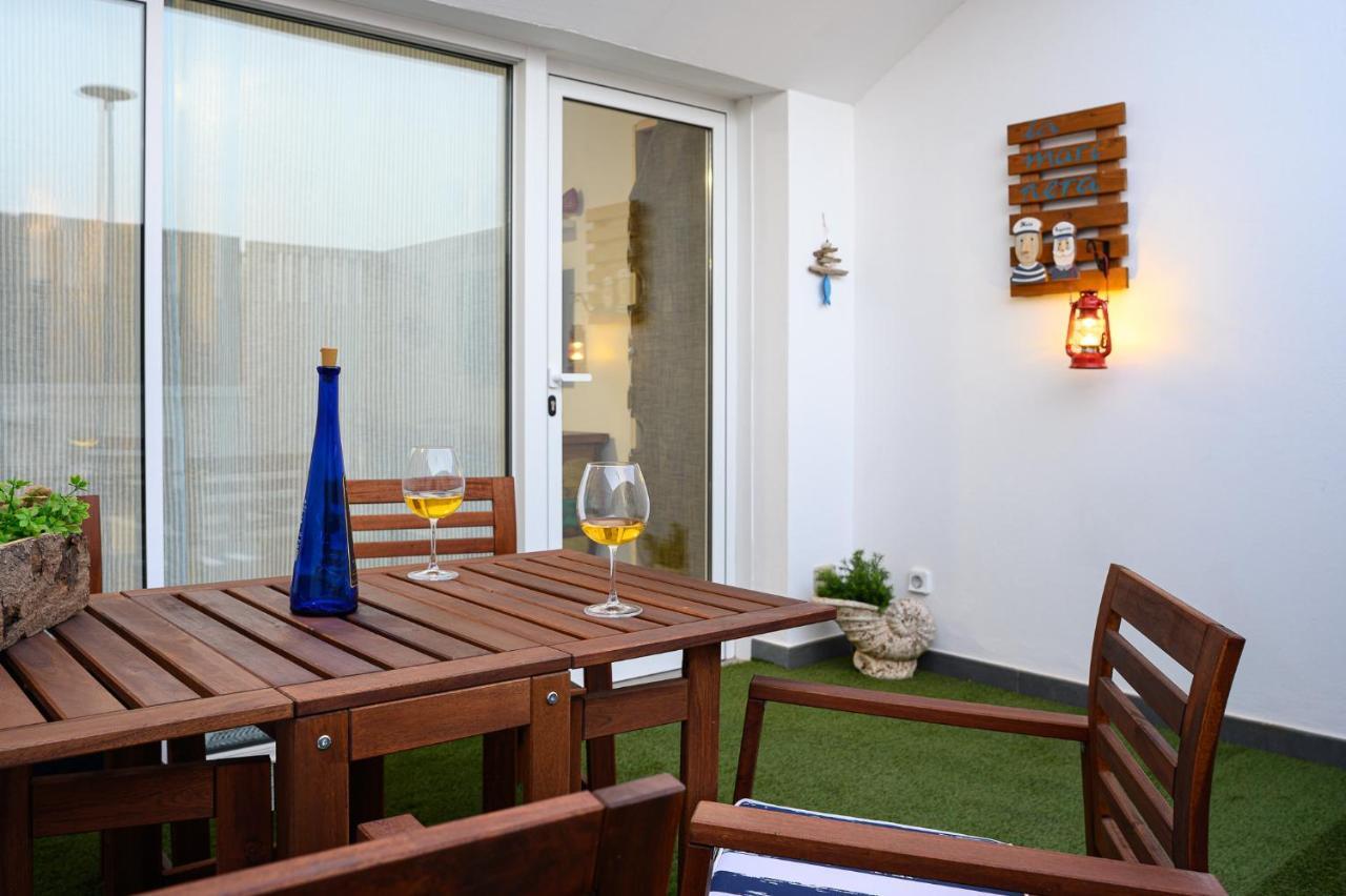 La Marinera House-Near The Beach, Fast Wifi, Air-Con On Main Bedroom And Sat Tv Playa Blanca  Bagian luar foto