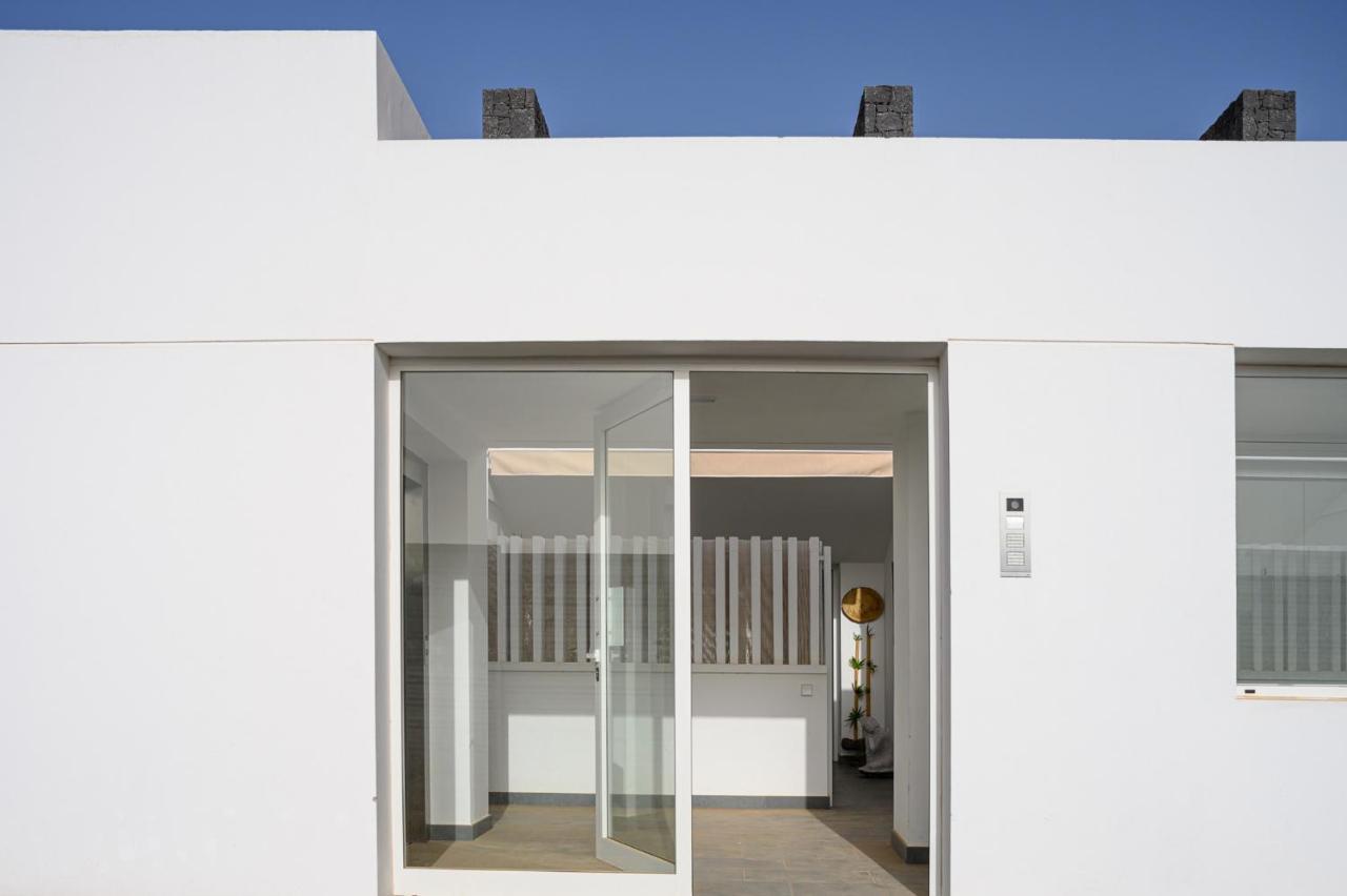 La Marinera House-Near The Beach, Fast Wifi, Air-Con On Main Bedroom And Sat Tv Playa Blanca  Bagian luar foto